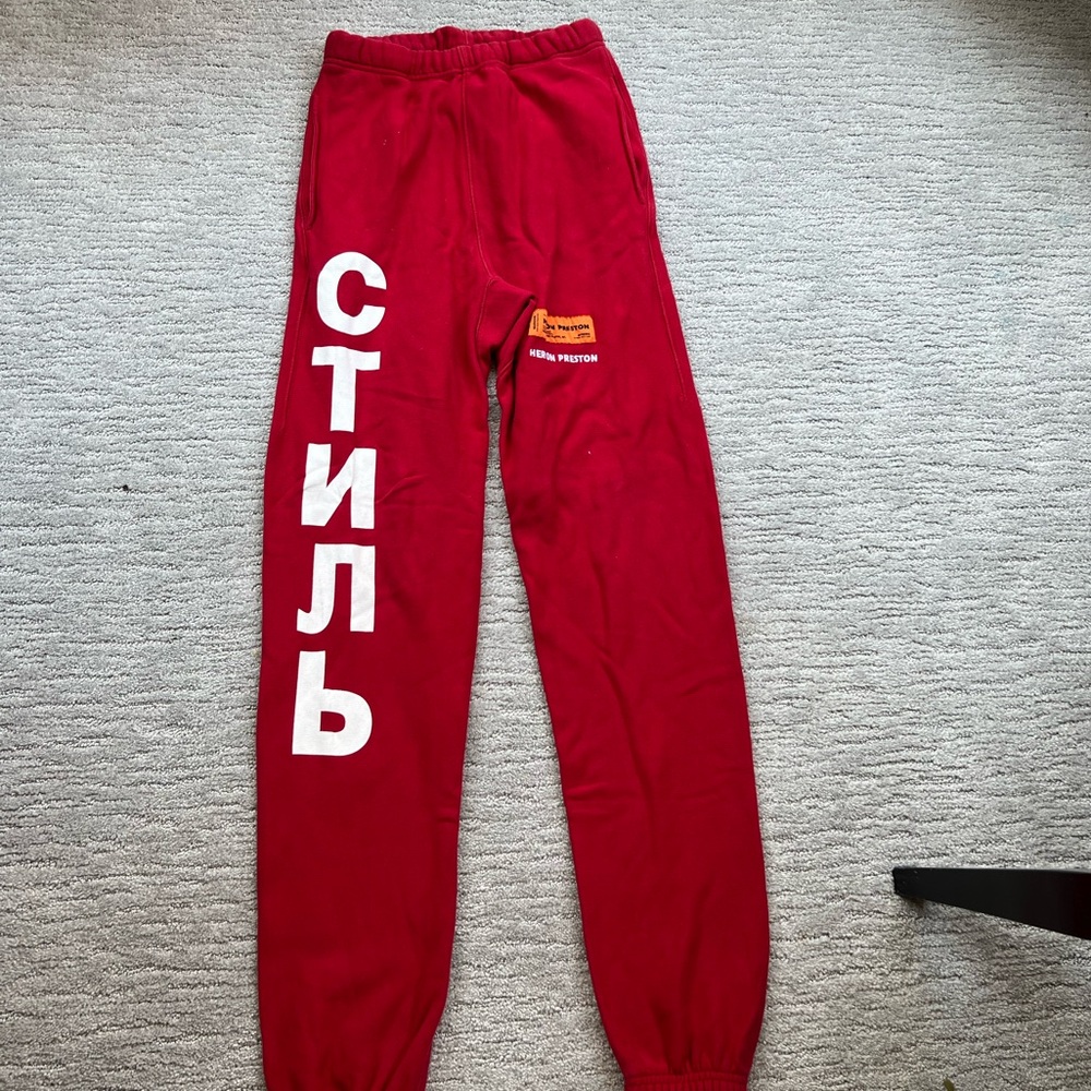 Men’s heron Preston red sweatpants size xxs , fits xs